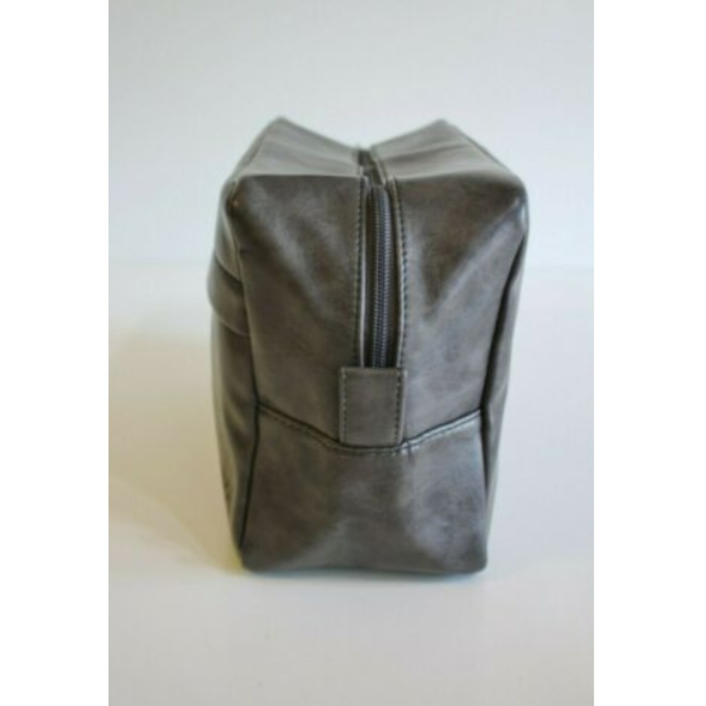 Miche Men's Dopp Kit Travel Toiletry Bag Gray - Picture 4 of 5